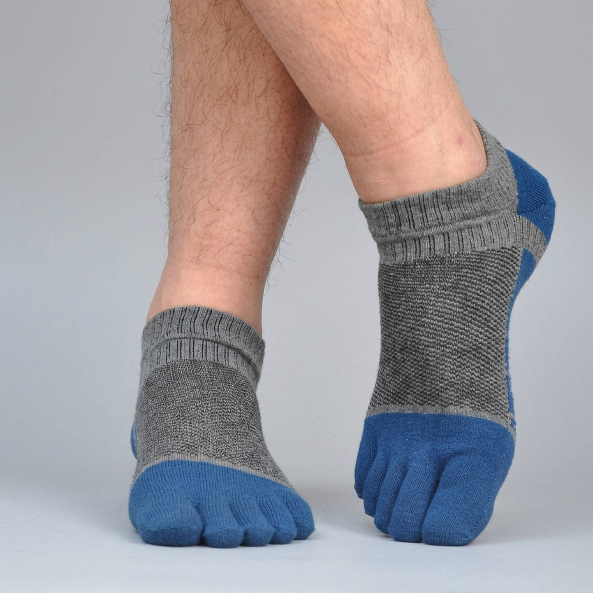five fingure ankle socks